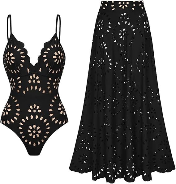Traje de Baño y Falda